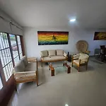 Guest House With Ac, Close To Historical Centre 3